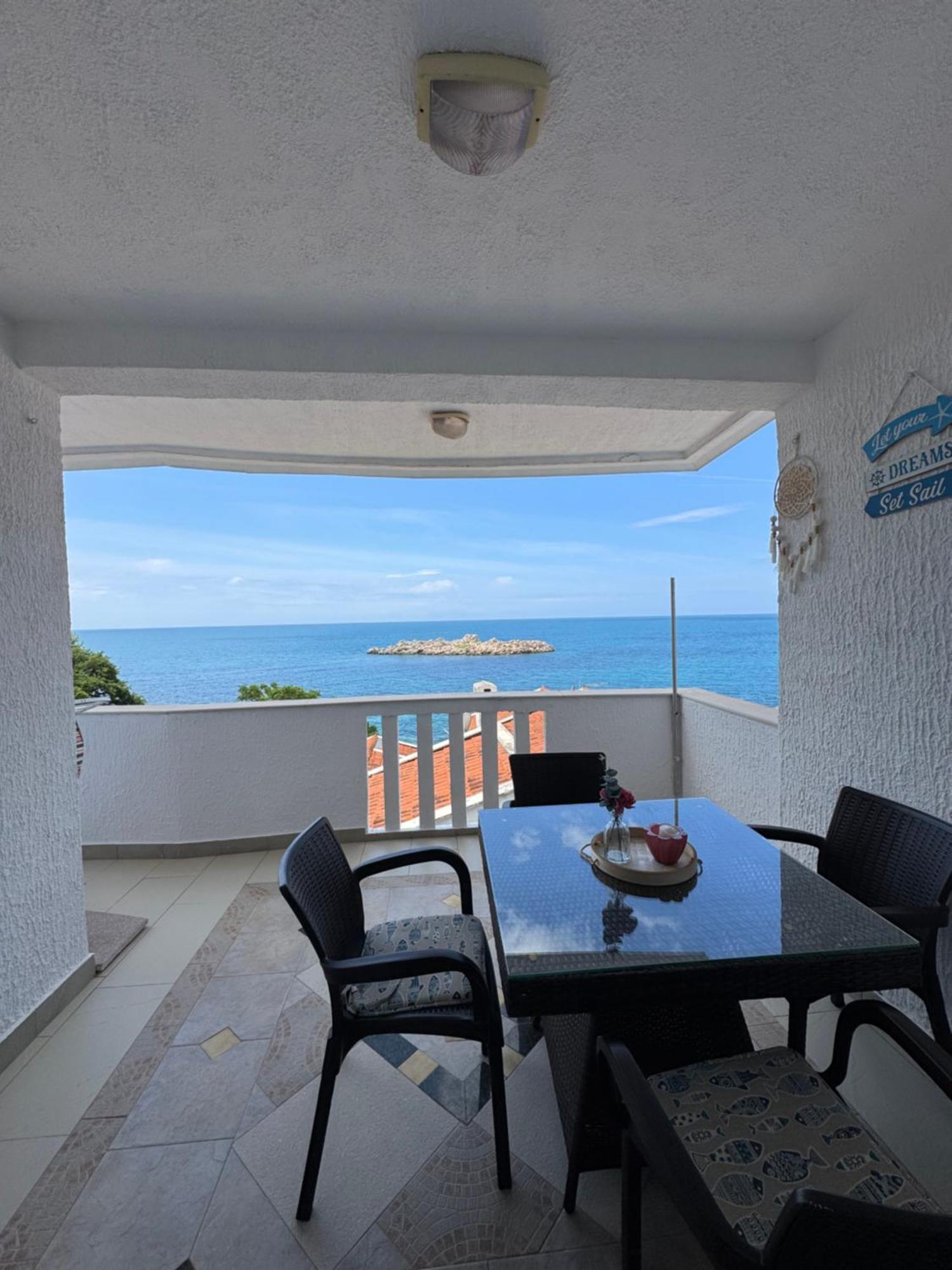 סבטי סטפן Pine&Sea Beach Retreat מראה חיצוני תמונה